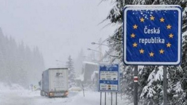 Droga z Jakuszyc do Harrachova i Tanvaldu w Czechach zamykana jest zawsze po większych opadach śniegu