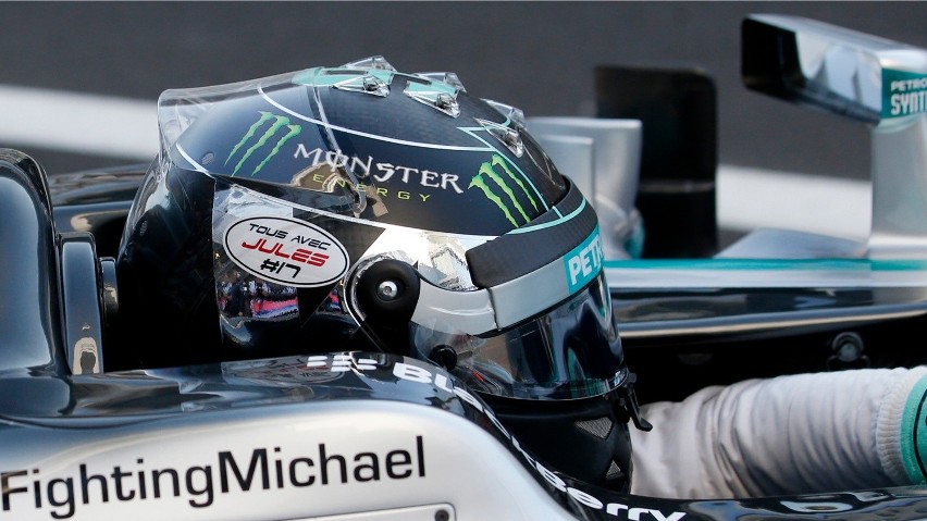Kierowca Mercedesa Nico Rosberg w bolidzie ze słowami...