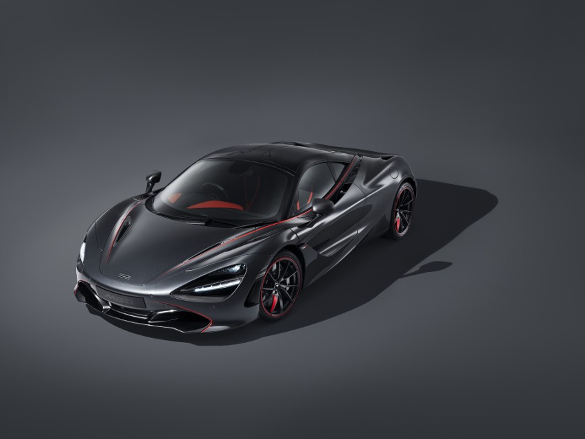 McLaren 720S Stealth...