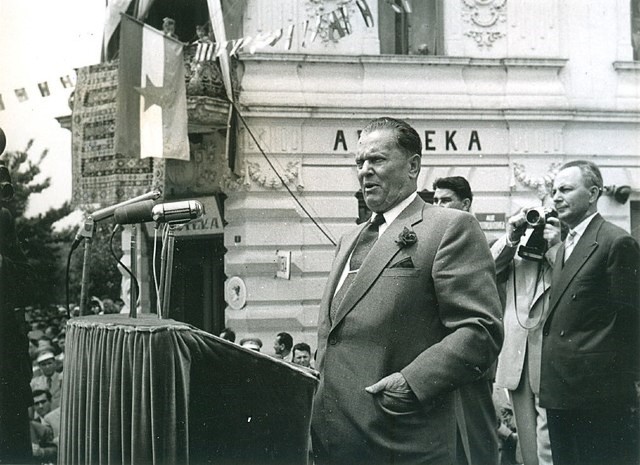 Josip Broz Tito dla jednych jest krwawym dyktatorem, dla innych bohaterem Jugosławii.
