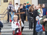 Z placu Katedralnego w Łodzi w sobotę rano wyruszyli pielgrzymi. Religijny pochód zamykał kardynał Grzegorz Ryś