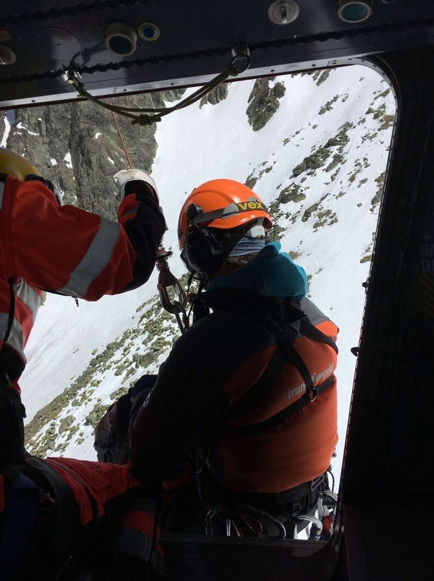 Tatry. Tragedia na Gerlachu. Nie żyje 30-letni skialpinista. Spadł w czasie zjazdu na nartach