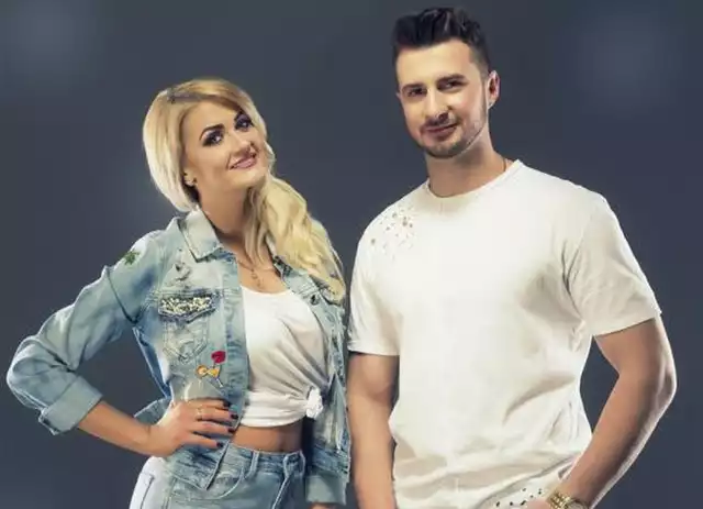 Agnieszka Bochniewska i Przemysław Mortka zaprezentowali fanom kolejny utwór disco polo - „Zatańcz ze mną”.