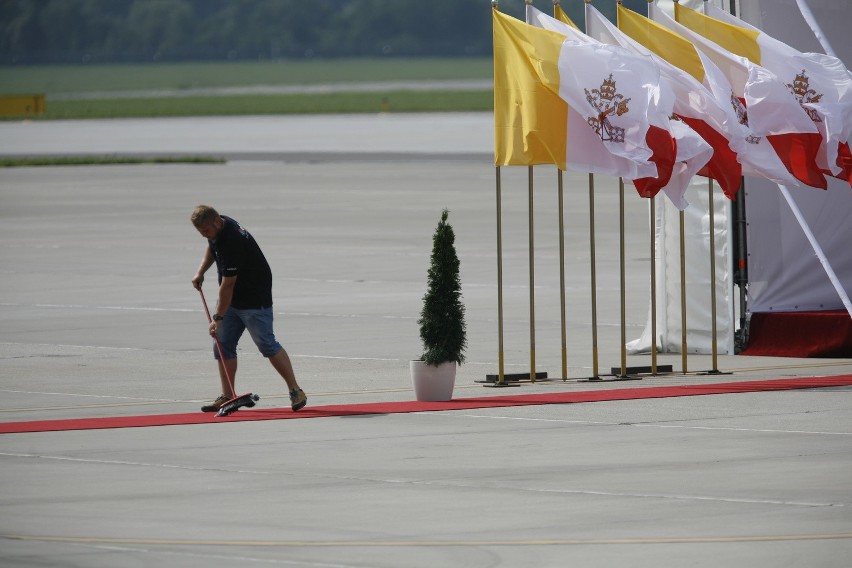 Dokładnie rok temu Franciszek wylądował w Krakowie!  [ROK PO ŚDM]