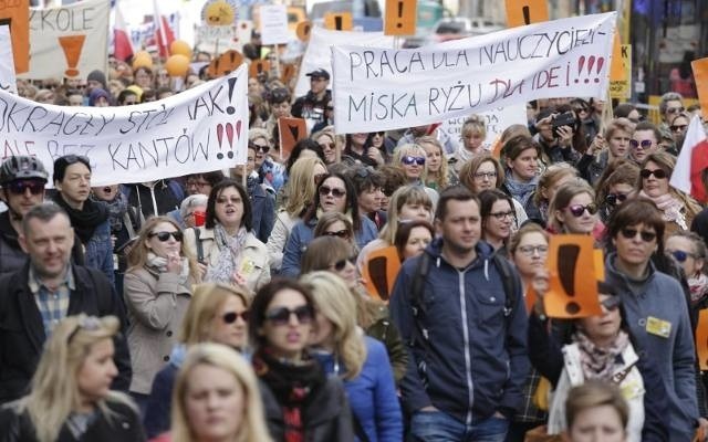 Decyzja w sprawie strajku nauczycieli na Opolszczyźnie przełożona na październik