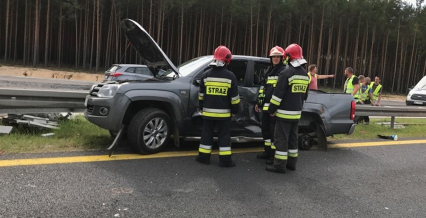 Do zdarzenia doszło w piątek, 4 sierpnia, na S3 pod Zieloną...