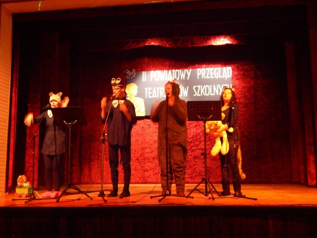 Na scenie wystąpiło dziewięć grup teatralnych, m.in. z Ośrodka Rehabilitacyjno - Edukacyjno - Wychowawczego w Drezdenku.