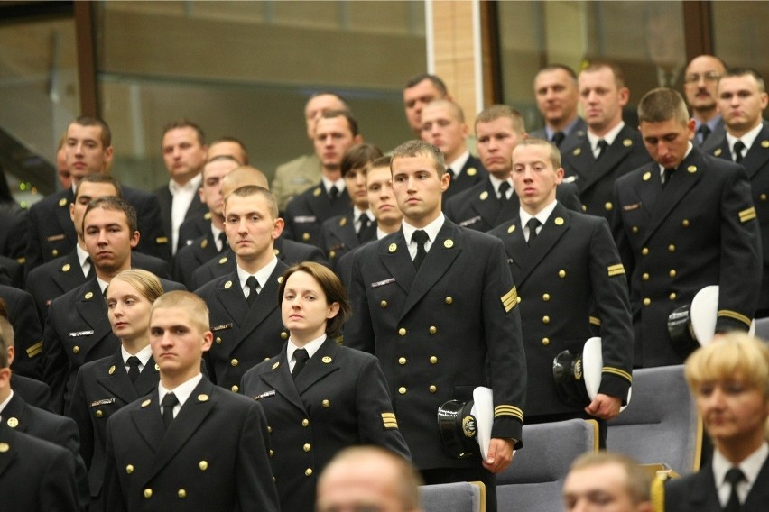 Czy Akademia Marynarki Wojennej w Gdyni może szkolić Ukraińców? [WIDEO] |  Dziennik Bałtycki