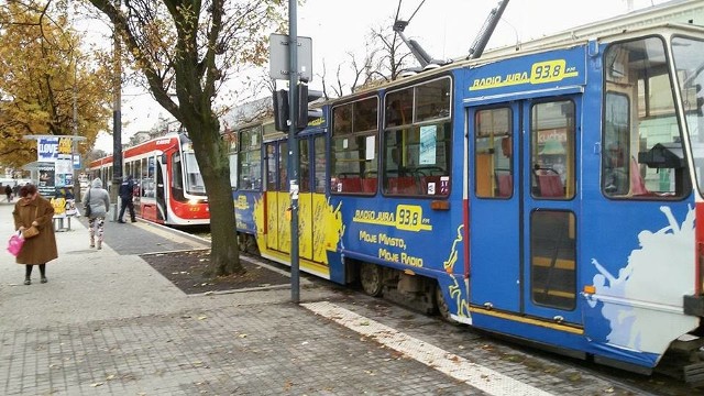 Częstochowa: Kolizja na skrzyżowaniu al. NMP i al. Wolności na szczęście bez ofiar