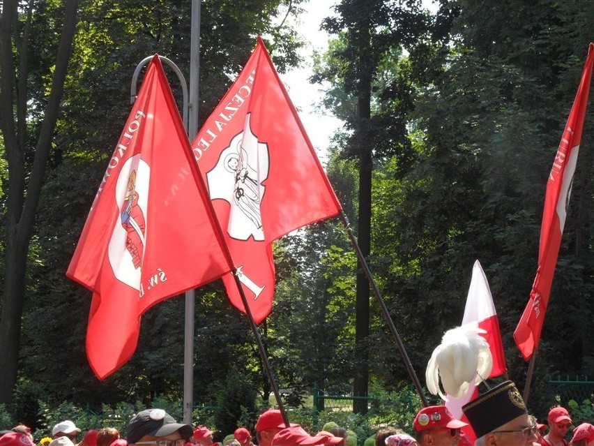 Pielgrzymka Legnicka weszła na Jasną Górę