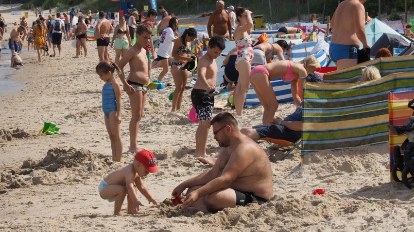 Zobaczcie, jak we wtorkowe południe wyglądała plaża...