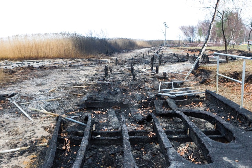 Pożar pomostu w Trzebieży. Grupa Azoty Police zapowiada wsparcie przy sprzątaniu zgliszcz
