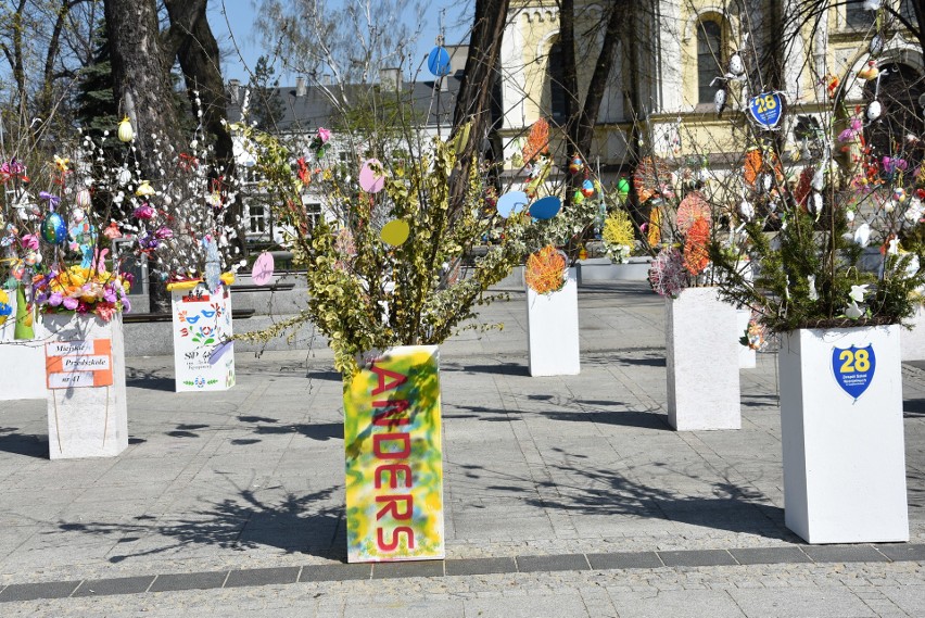 Ogród wielkanocny na placu Biegańskiego w Częstochowie