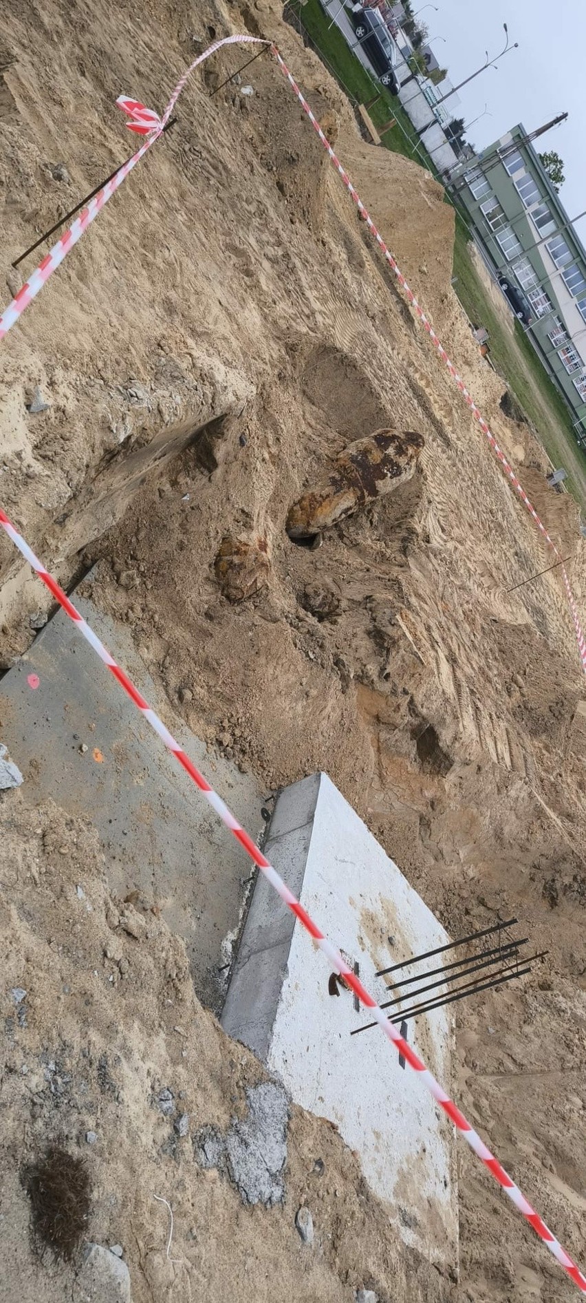 4 bomby lotnicze znalezione w Białej Podlaskiej. Trwa ewakuacja mieszkańców