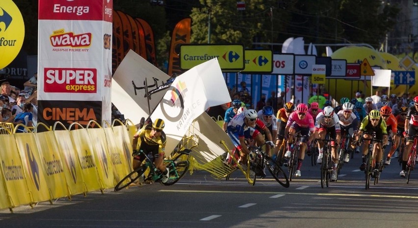 Katowice: wypadek podczas Tour de Pologne 2020. Ucierpiał wtedy Fabio Jakobsen. Teraz prokuratura przedłużyła postępowanie w tej sprawie