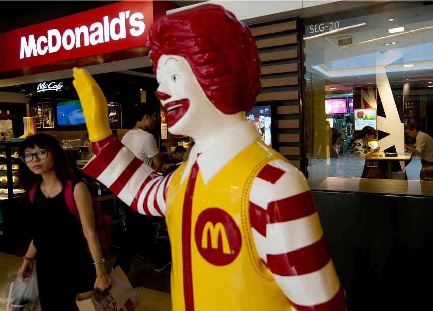 Napad z bronią w restauracji McDonald's/zdjęcie ilustracyjne