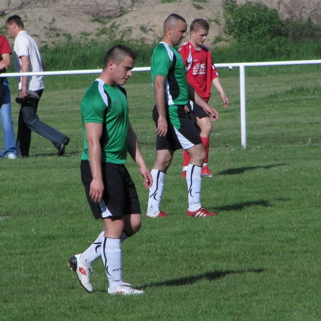 Piłkarze Małkińskiego Klubu Sportowego kiepsko rozpoczęli sezon 2010/11.