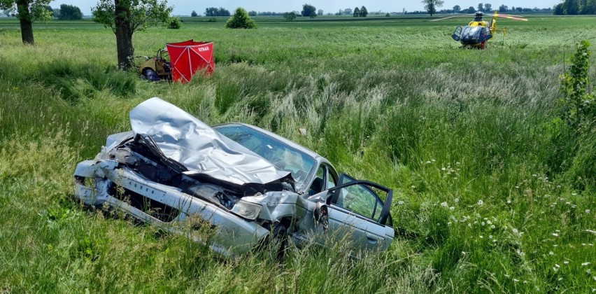 Skutki były tragiczne. Kierowca matiza i jego pasażerka...