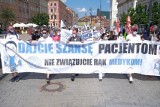 Protest Medyków, Warszawa. 11 września w stolicy powstanie "Białe miasteczko". O co walczą pracownicy służby zdrowia?