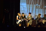 Teatr Odnowa pokazał spektakl "Mała czarna dobra na wszystko" w Rogowie koło Żnina [wideo, zdjęcia] 