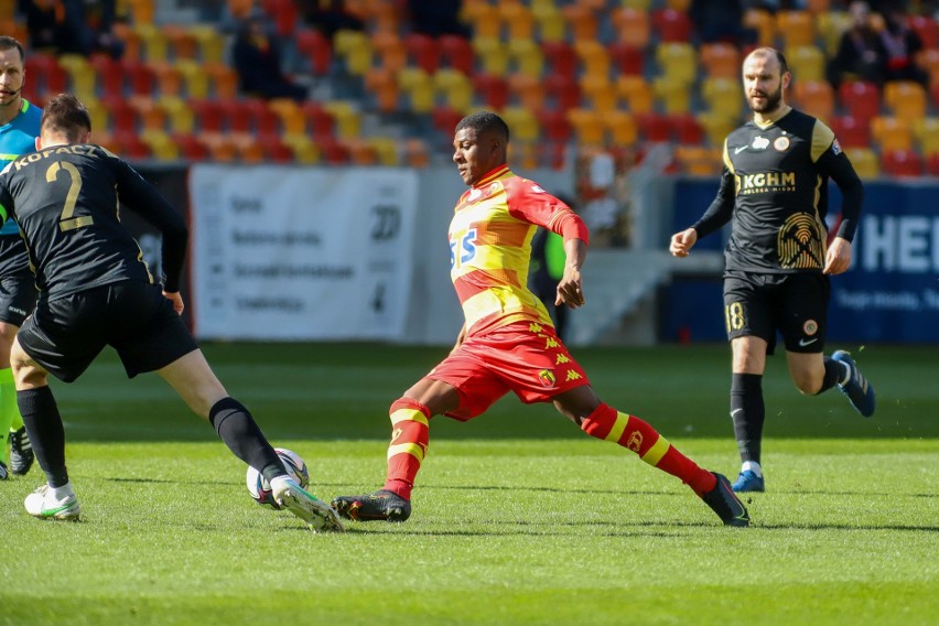 Jagiellonia Białystok - Zagłębie Lubin 2:1. Zagłębie przegrało wygrany mecz (WYNIK, SKRÓT, BRAMKI, GOLE, ZDJĘCIA)