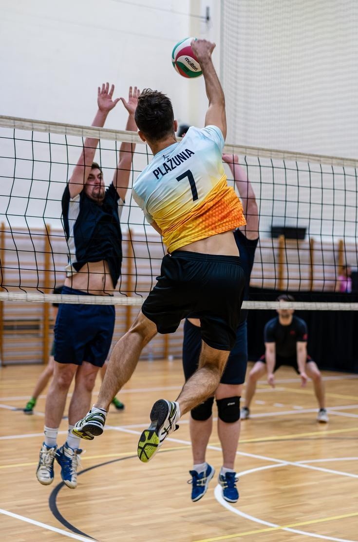 Siatkarska liga GO Volley w Wieliczce nabiera rozpędu. MICHR Volley wygrał pierwszą edycję, rozpoczęła się już druga