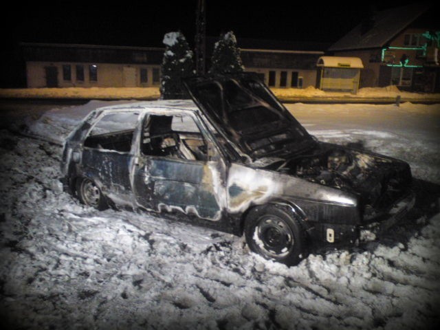 Pożar samochodu w Malechowie