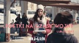 „Wiersze powinny mieć głos”. Dziewczyny z Lublina dają głos ukraińskim poetkom