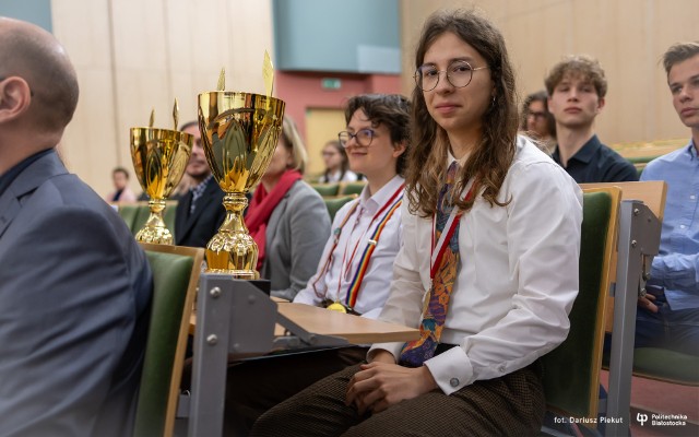 Laureaci konkursu "Matematyka stosowana" otrzymali indeksy na studia na Politechnice Białostockiej.