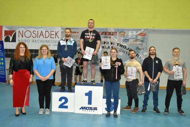 Drugi tydzień sezonu startowego był niezwykle udany dla zawodniczek i zawodników Tęczy-Społem w Kielcach
