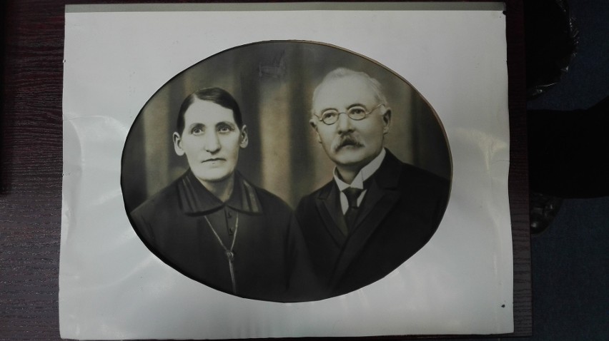 Moi dziadkowie Antonina i Stanisław Guczowie. Mieszkali w...