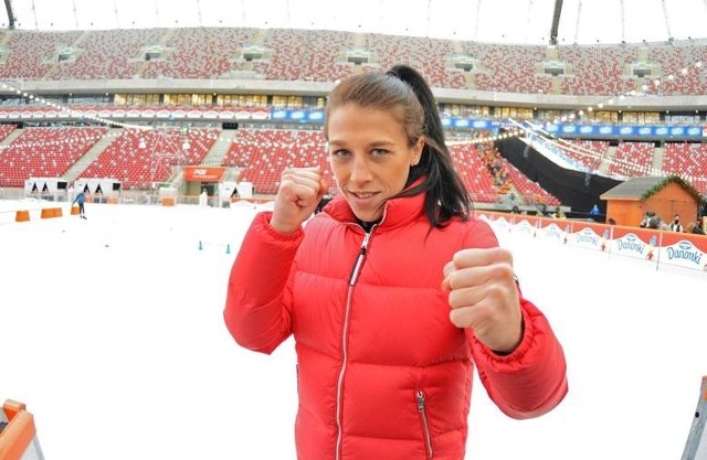 Walka Jędrzejczyk - Szewczenko na UFC 231. Zawodniczki zmierzą się o pas w kategorii muszej. Transmisja w TV oraz ONLINE. Zobacz gdzie obejrzeć galę i jaka jest karta walk.