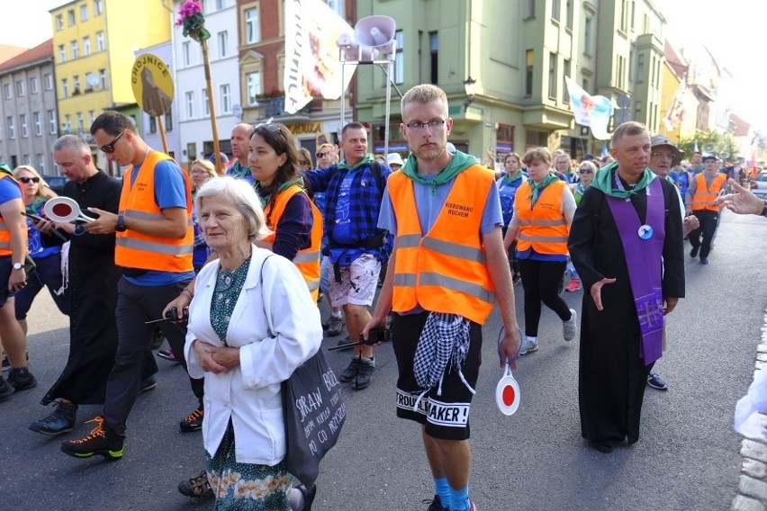 Dzisiaj rano po mszy świętej w katedrze Świętych Janów po...