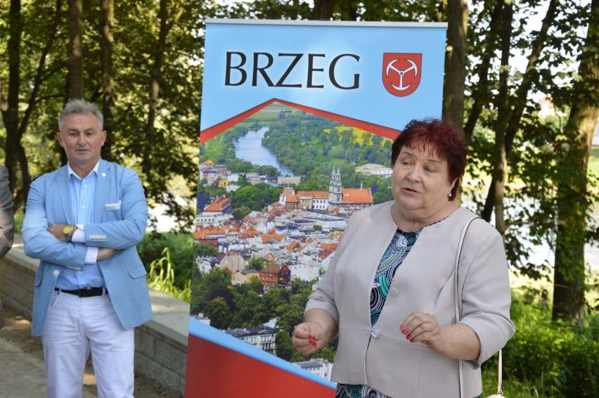 Zabezpieczenia przeciwpowodziowe w Brzegu.