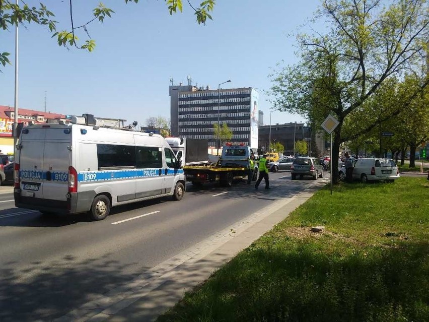 Wypadek koło Pasażu Zielińskiego. Są utrudnienia