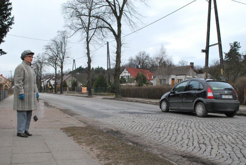 Na ul. Kościuszki w Starym Kurowie trzęsie jak piorun