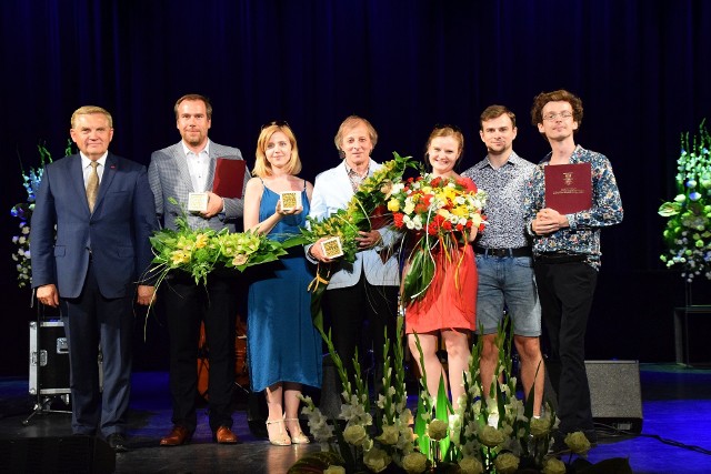 Nagroda artystyczna Prezydenta Białegostoku. Teatr Papahema, Adam Woronowicz, Andrzej Kalinowski, Wiesław Wróbel (zdjęcia)