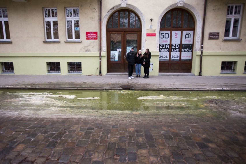 Awaria ciepłociągu w Słupsku.