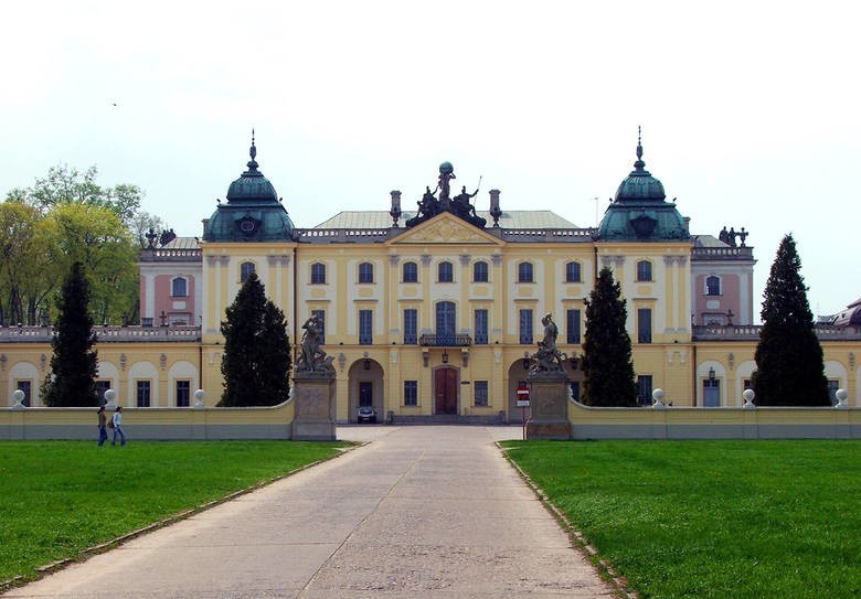 Uczelnie w Białymstoku szykują się do nowego roku akademickiego. Jak będą wyglądały zajęcia w czasach koronawirusa? 