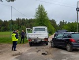 Gm. Sokółka. Wypadek w Woronianach. Bus zderzył się z osobówką. Dwie osoby w szpitalu