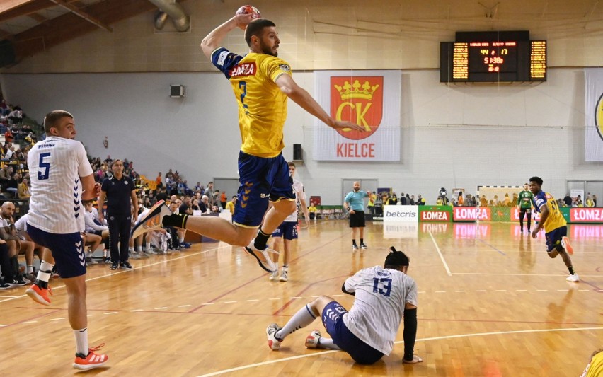 PGNiG Superliga. Najwyższa w historii wygrana Łomży Vive Kielce! Rzucili aż 51 bramek [ZDJĘCIA]