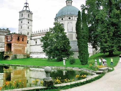 Krasiczyński zamek jest jednym z najpiękniejszych w Europie.