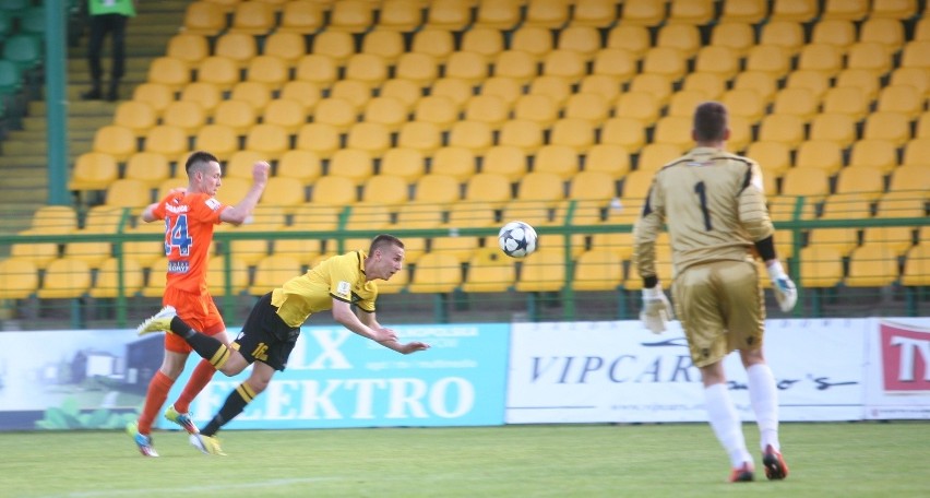 GKS Katowice - Termalica Nieciecza 1:1 [RELACJA, ZDJĘCIA]. Mistrzowie samobójów z Bukowej