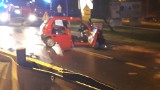 Czołowe zderzenie dwóch samochodów w Wiśniowej. Cztery osoby w szpitalu [ZDJĘCIA I FILM INTERNAUTY]