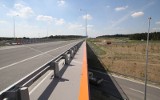 Na łódzkim odcinku autostrady A2: dwóch zabitych, 32 rannych. Na autostradzie pod prąd i po kielichu