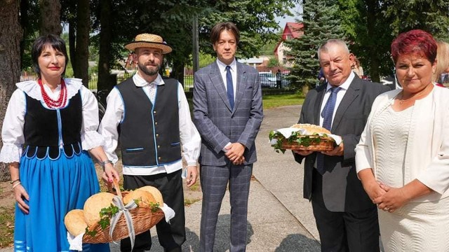 W niedzielę 22 sierpnia w Świerżach Górnych odbyły się Dożynki Gminy Kozienice. To była niezwykle udana impreza.