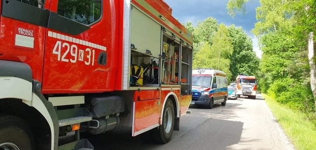 W Gromcu 1 lipca 2021 doszło do śmiertelnego wypadku. Zginął kierowca dostawczego busa