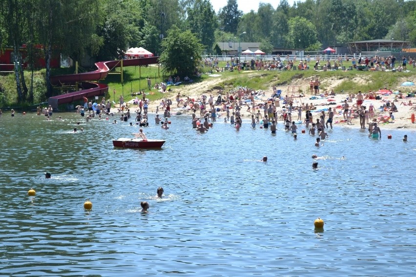 Upały 2014 na Śląsku. Mieszkańcy szukają ochłody na kąpieliskach [ZDJĘCIA]