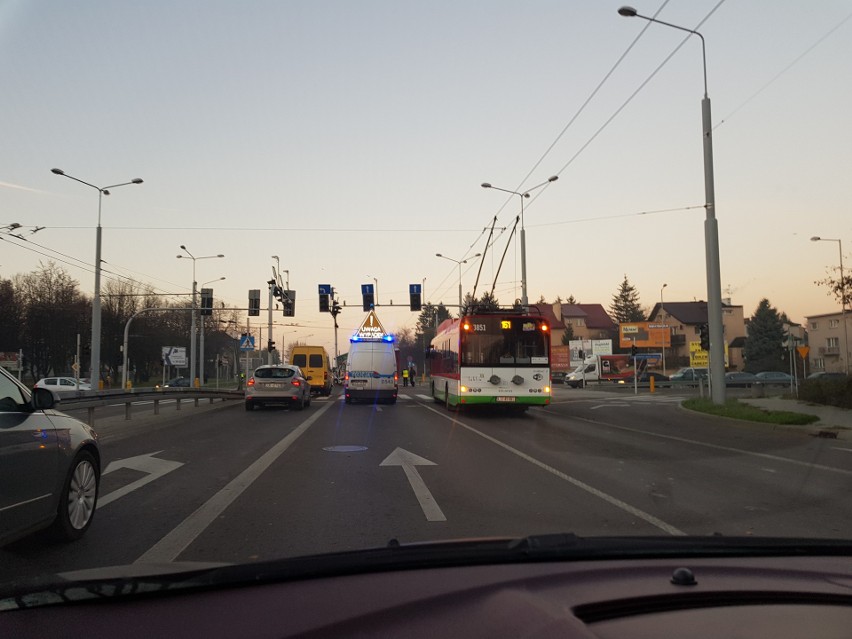 Wypadek na al. Kraśnickiej w Lublinie. Występują duże utrudnienia w ruchu