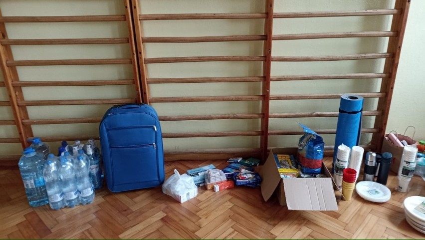Tak uchodźcom z Ukrainy pomaga Szkoła Podstawowa w...